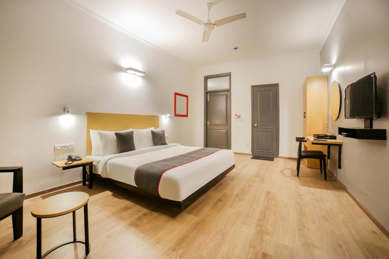 גורגאון Townhouse 330 Dlf Phase-2 Near Leisure Valley Park מראה חיצוני תמונה