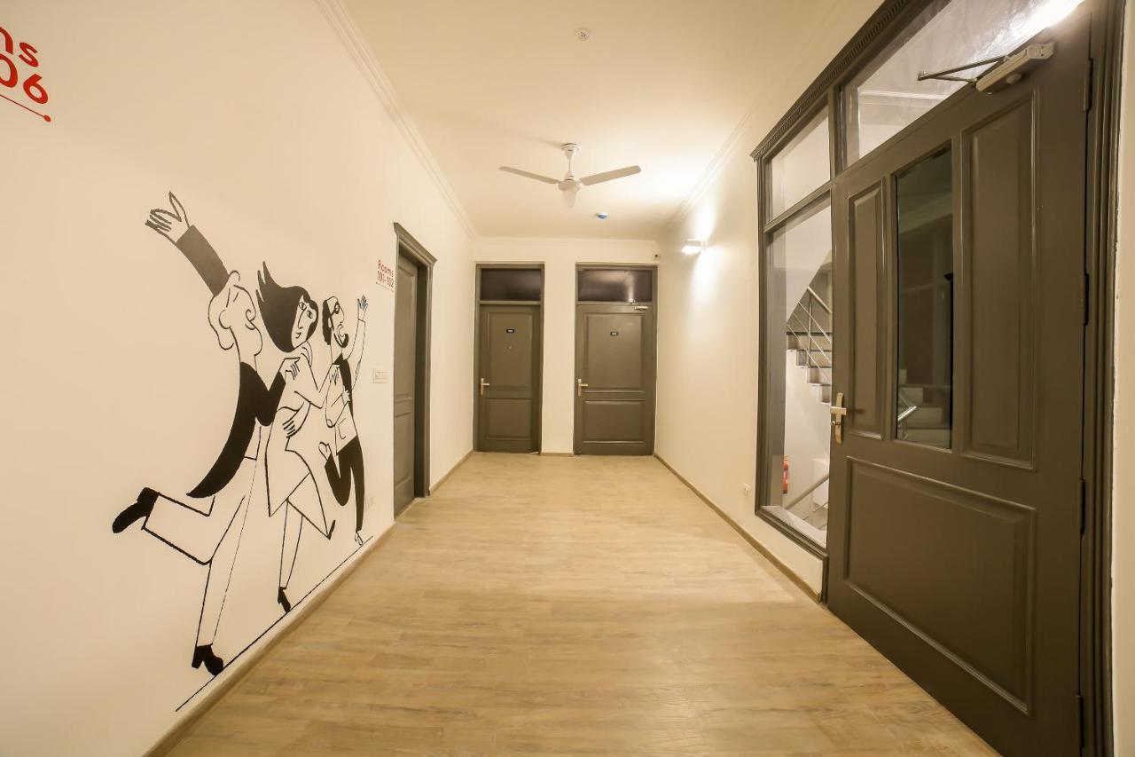 גורגאון Townhouse 330 Dlf Phase-2 Near Leisure Valley Park מראה חיצוני תמונה