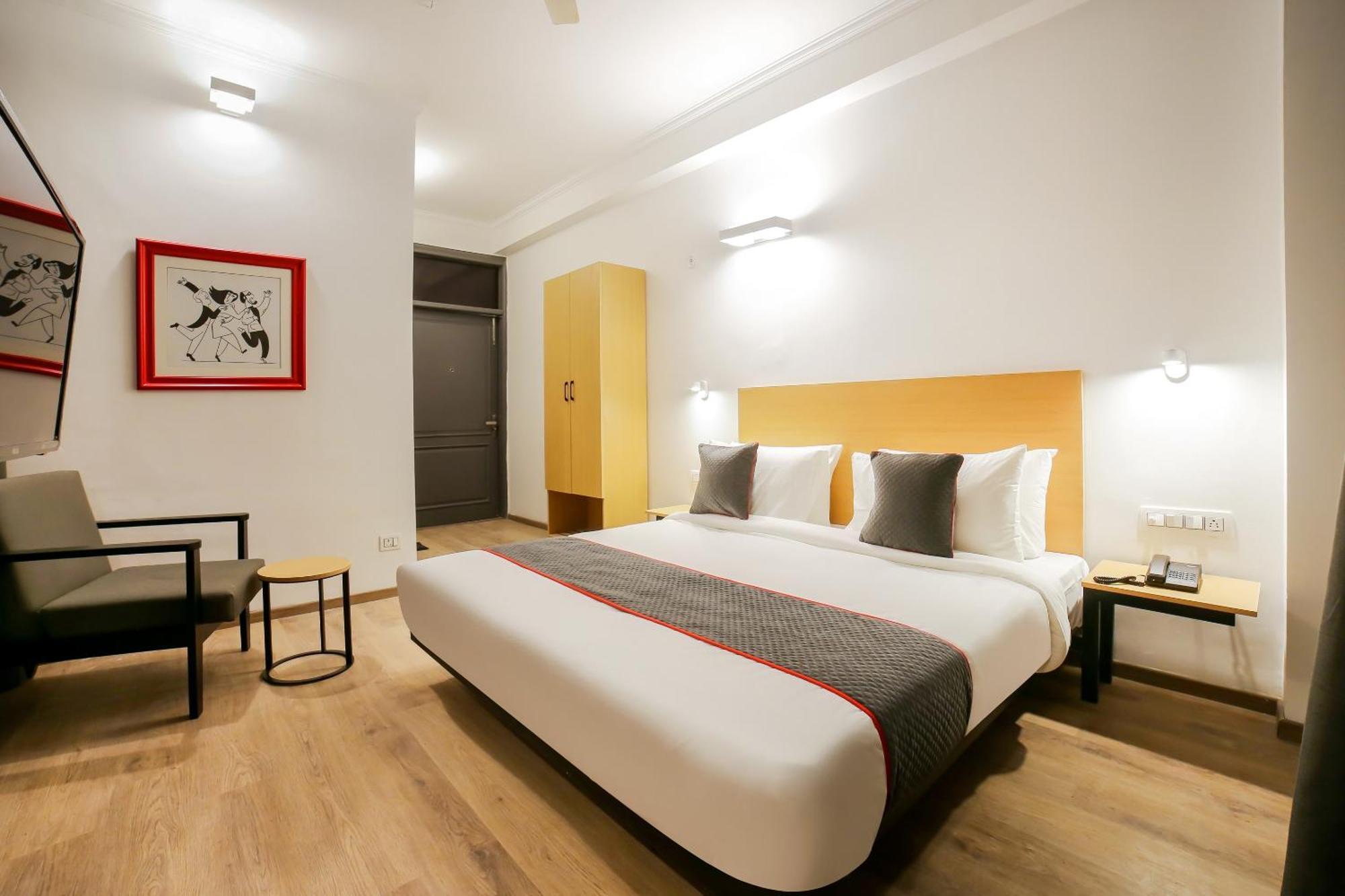 גורגאון Townhouse 330 Dlf Phase-2 Near Leisure Valley Park מראה חיצוני תמונה