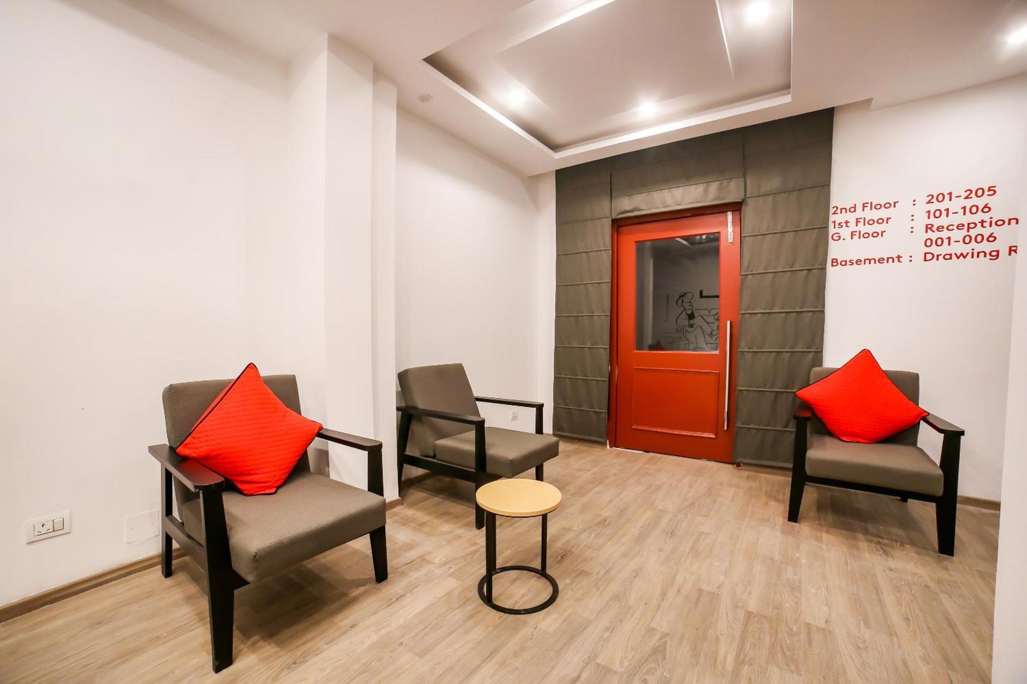 גורגאון Townhouse 330 Dlf Phase-2 Near Leisure Valley Park מראה חיצוני תמונה